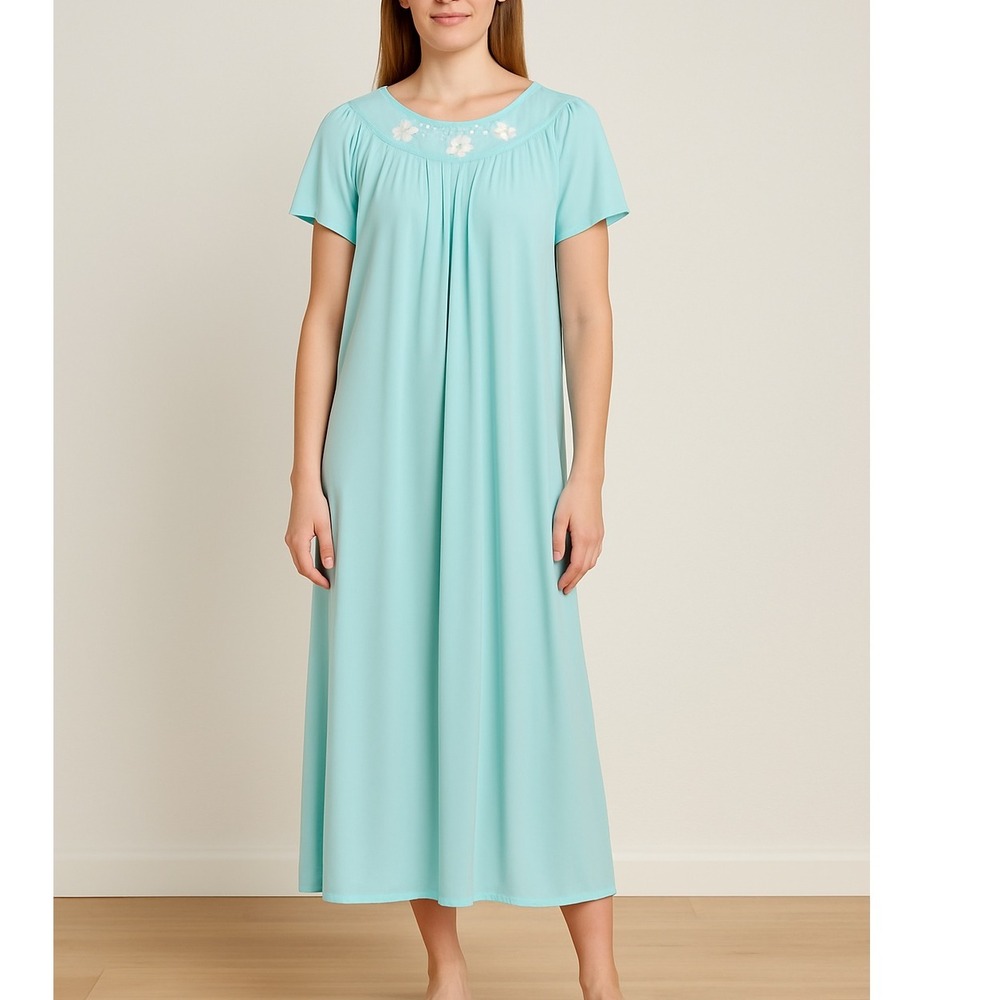 Shadowline Women's Nightgown Size M Blue Nylon Embroidered Yoke Flutter Sleeve